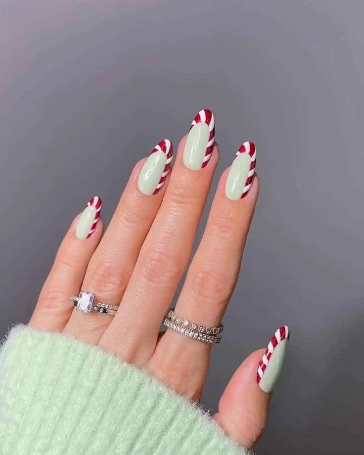 candy cane christmas nails